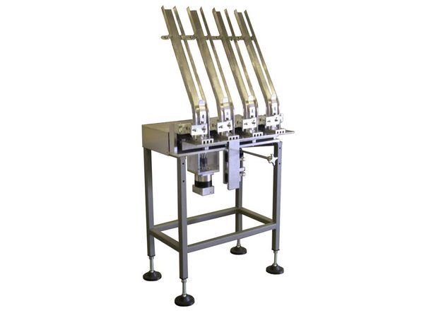 Custom Automatic Infeed Systems for Conveyors & Feeders | Benchmark